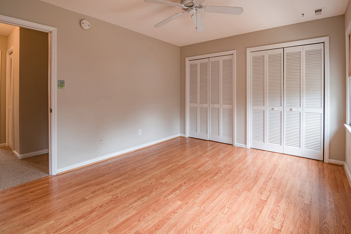 vinyl-flooring-img